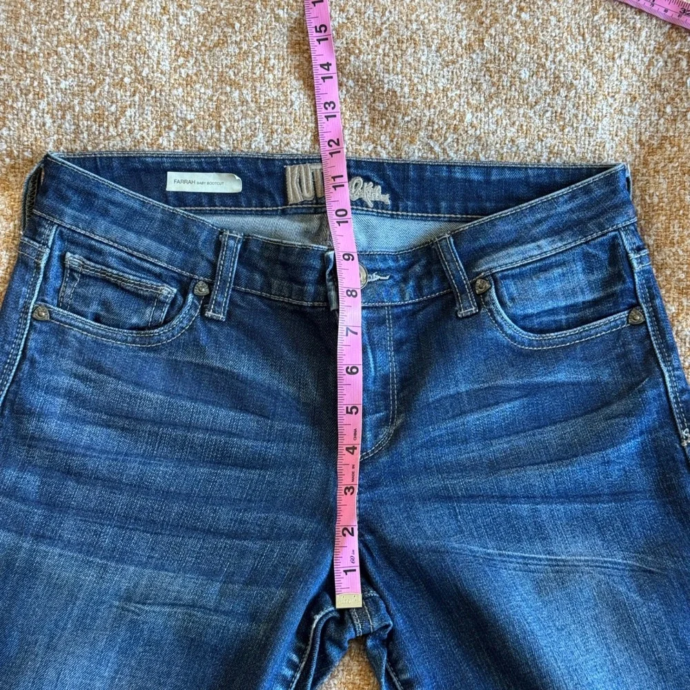 Kut from the Kloth Farrah Baby Bootcut Jeans Dark Wash Blue Size 6 Womens Denim